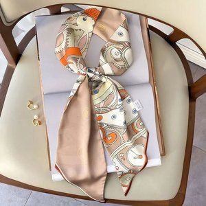 Spring and Autumn New Silk Scarf Women's Small Square Scarf